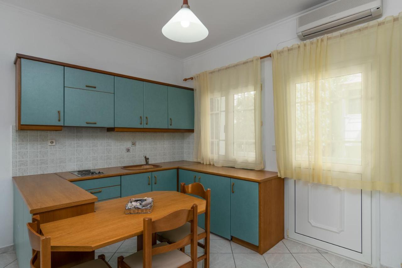 Tina'S Apartments Адамас Екстер'єр фото